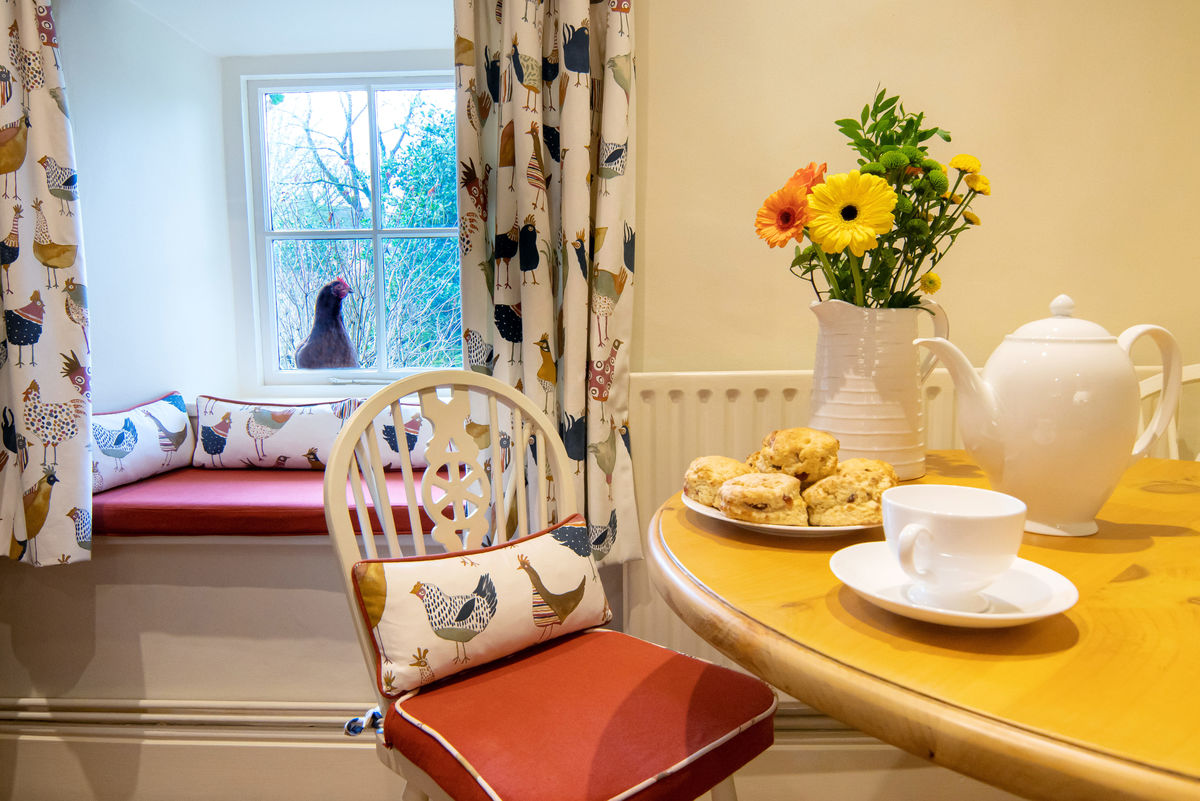 Breakfast table Breakfast table